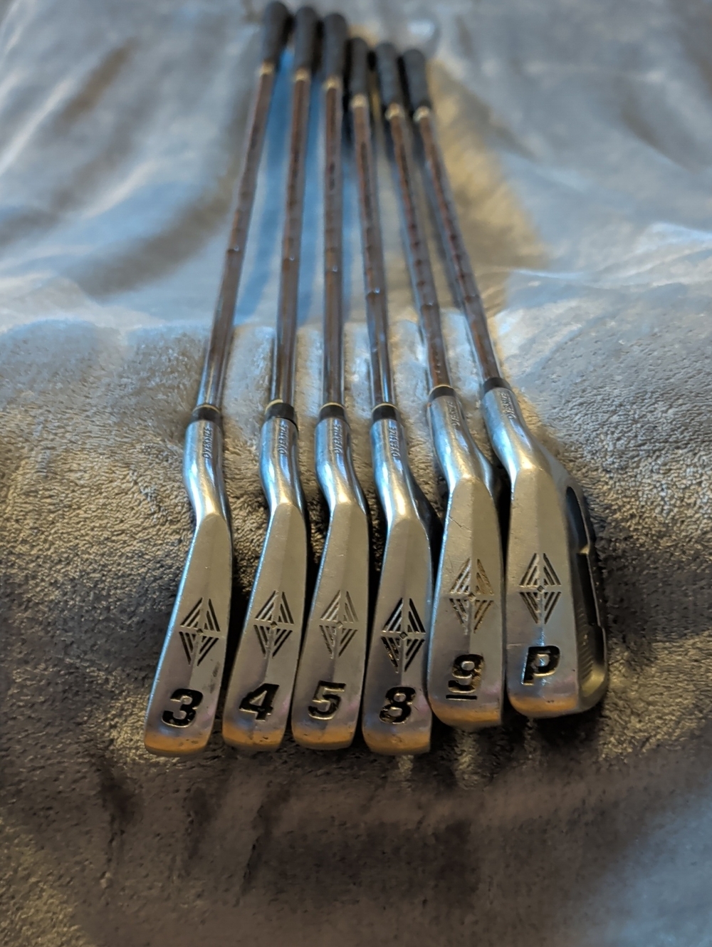 Set of Numbered Stainless Steel Golf Irons (3,4,5,8,9,P)